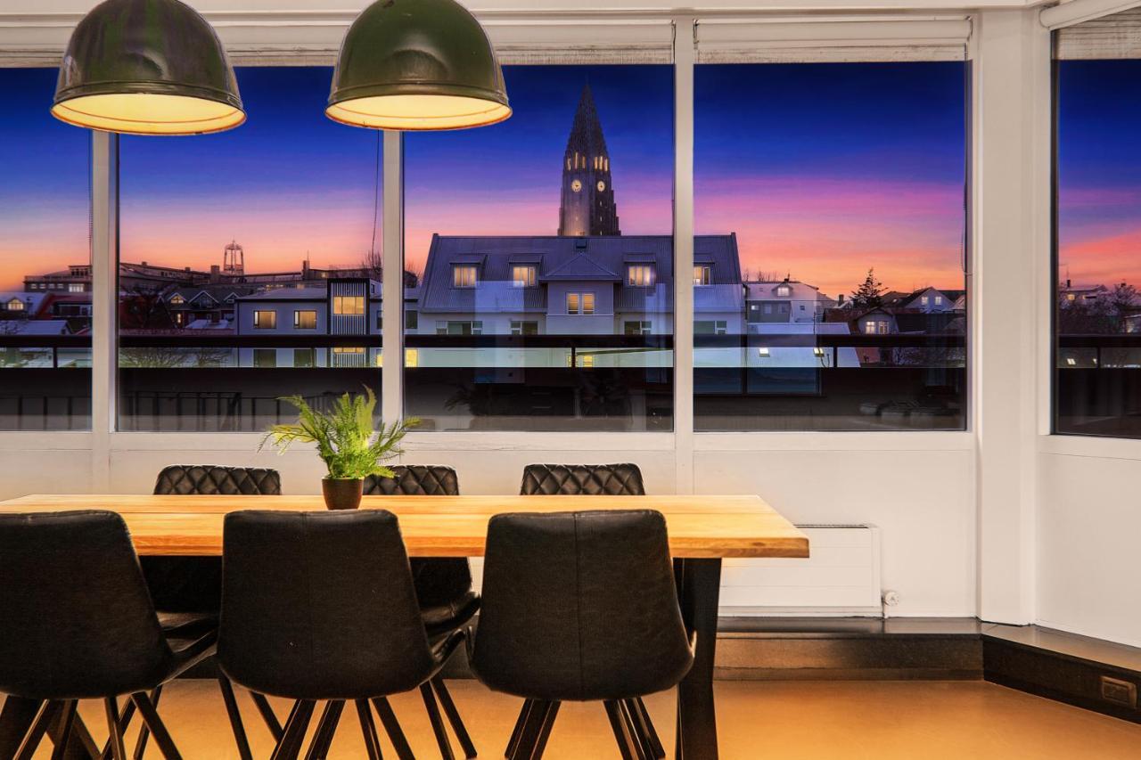 Penthouse Apt On The Shopping Street-Free Parking Reykjavík Esterno foto