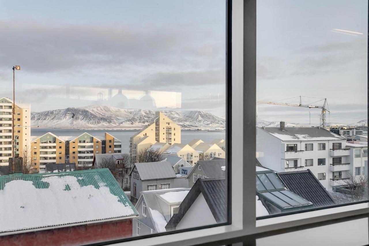Penthouse Apt On The Shopping Street-Free Parking Reykjavík Esterno foto