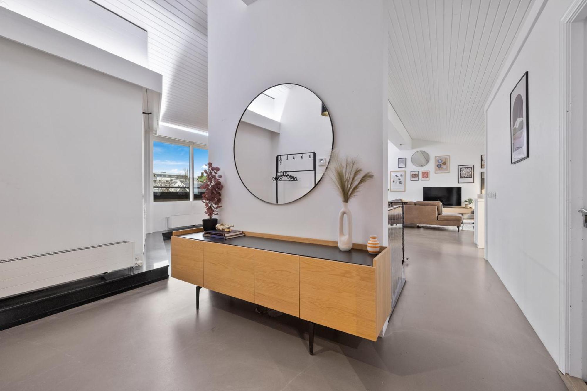 Penthouse Apt On The Shopping Street-Free Parking Reykjavík Esterno foto