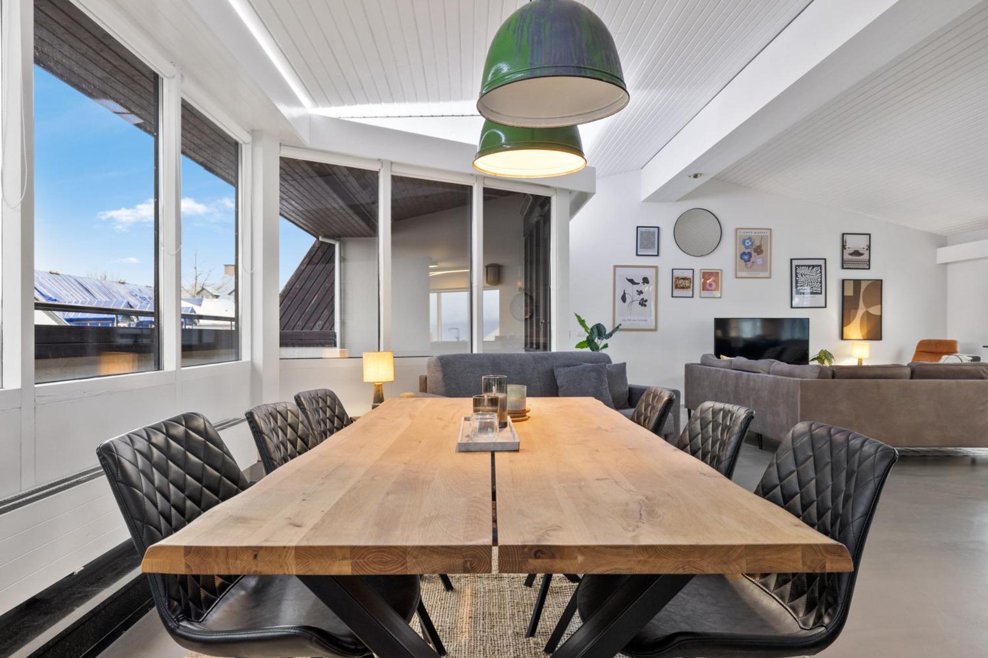 Penthouse Apt On The Shopping Street-Free Parking Reykjavík Esterno foto